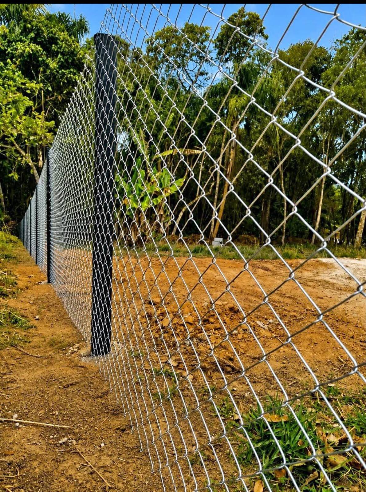 Alambrado e cercamento - Obra real DW