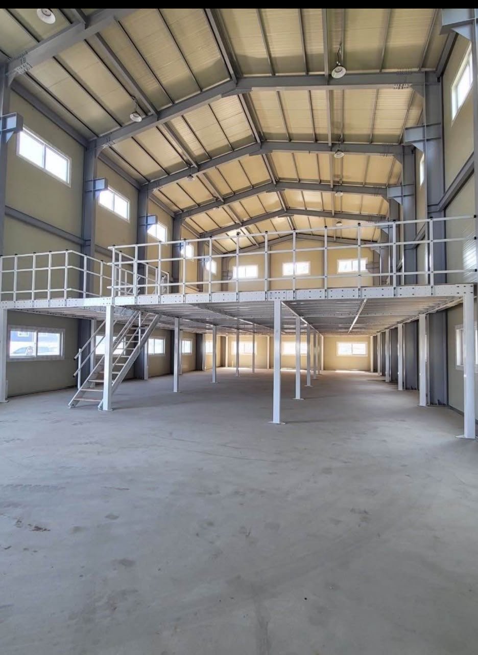 Mezanino metálico - Obra real DW